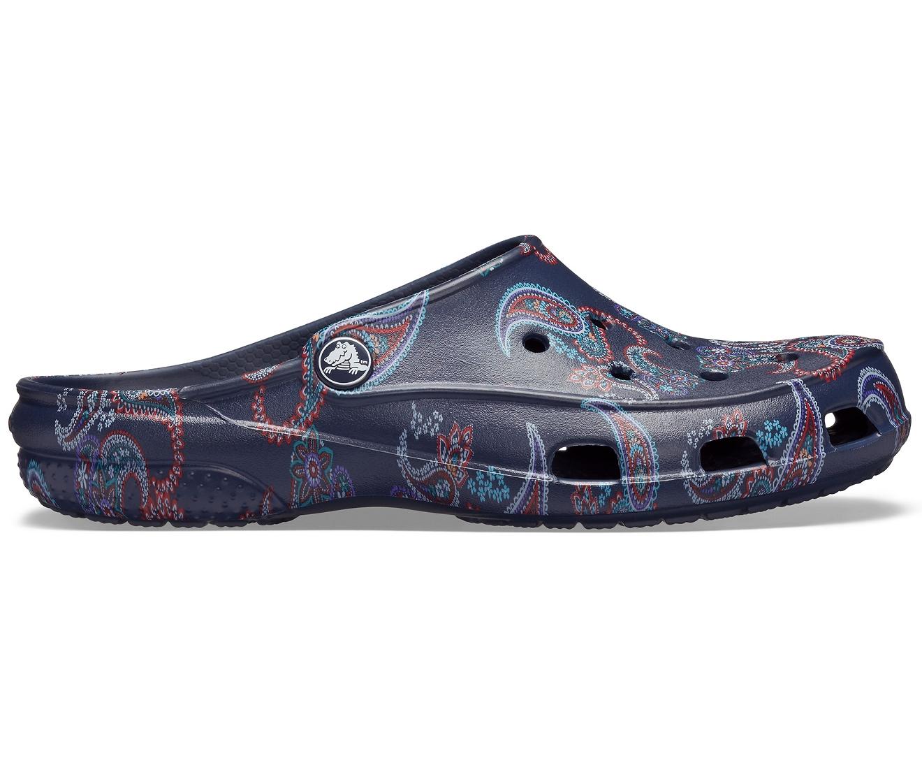 Crocs™ Freesail Florals Clog in Paisley Floral/Navy (Blue) Lyst