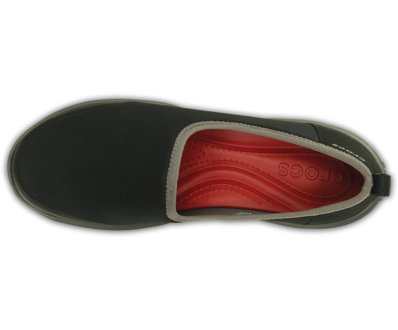 crocs busy day stretch skimmer