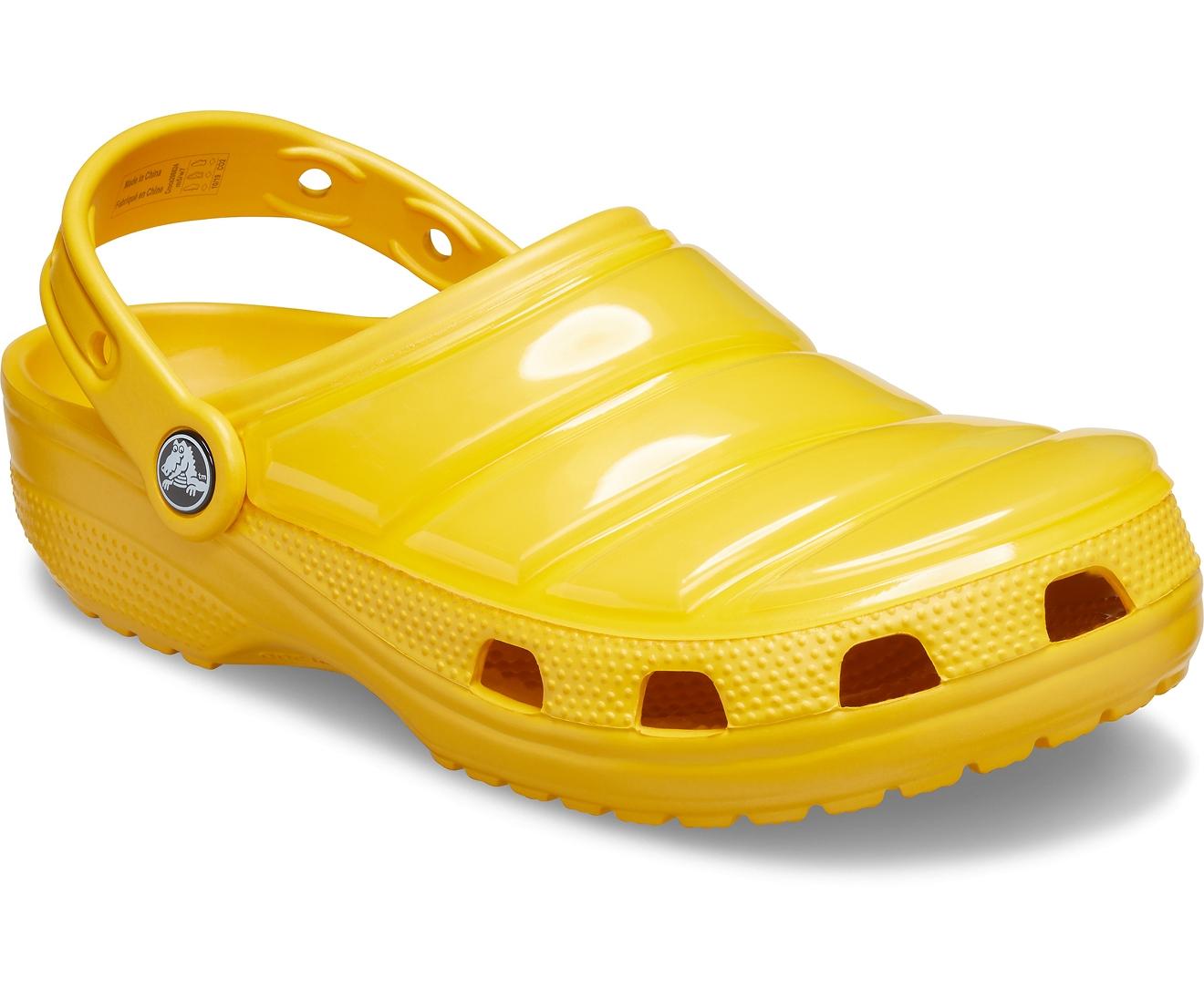 Crocs™ Classic Neo Puff Clog in Yellow | Lyst