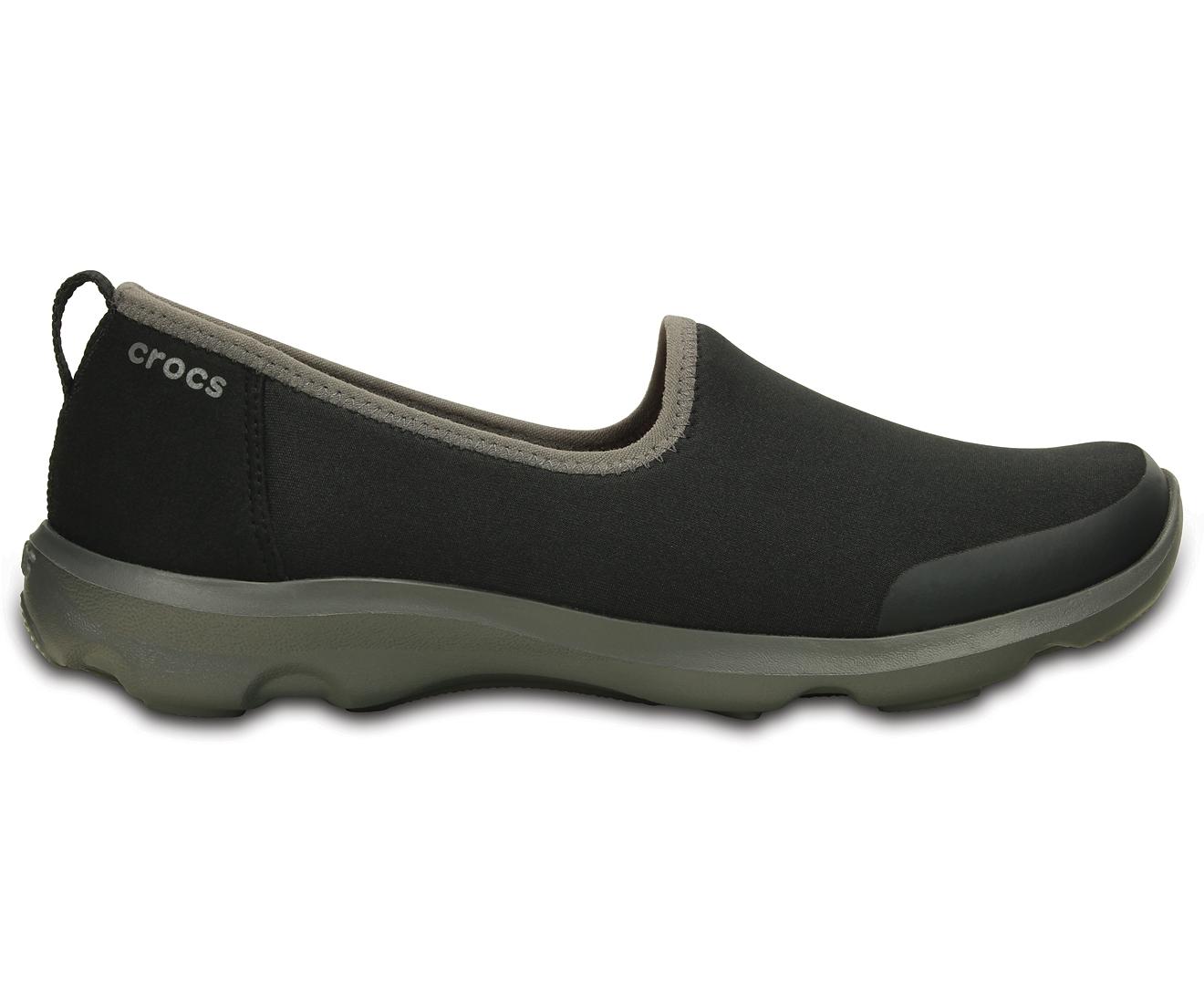 crocs busy day stretch skimmer