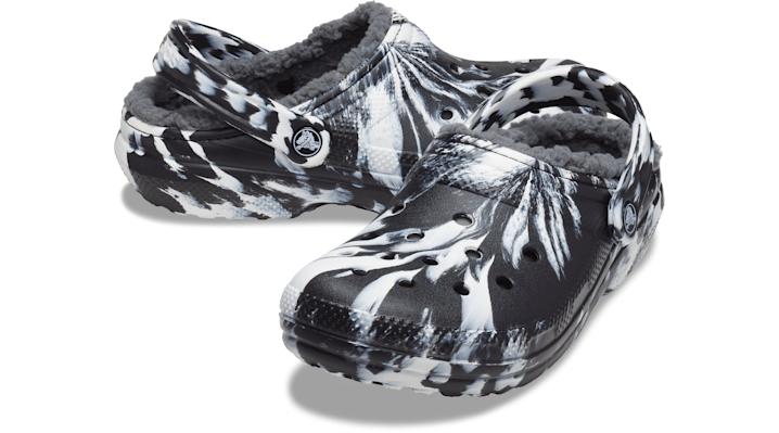 Crocs™ Classic Lined Marbled Clog in Black | Lyst