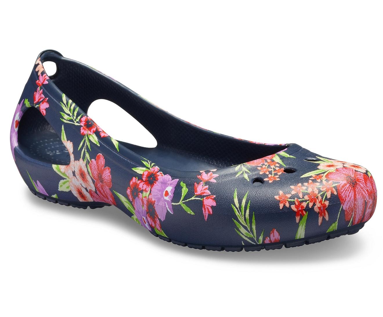 Crocs™ Tropical Floral/navy Women's Kadee Printed Flat in Blue | Lyst
