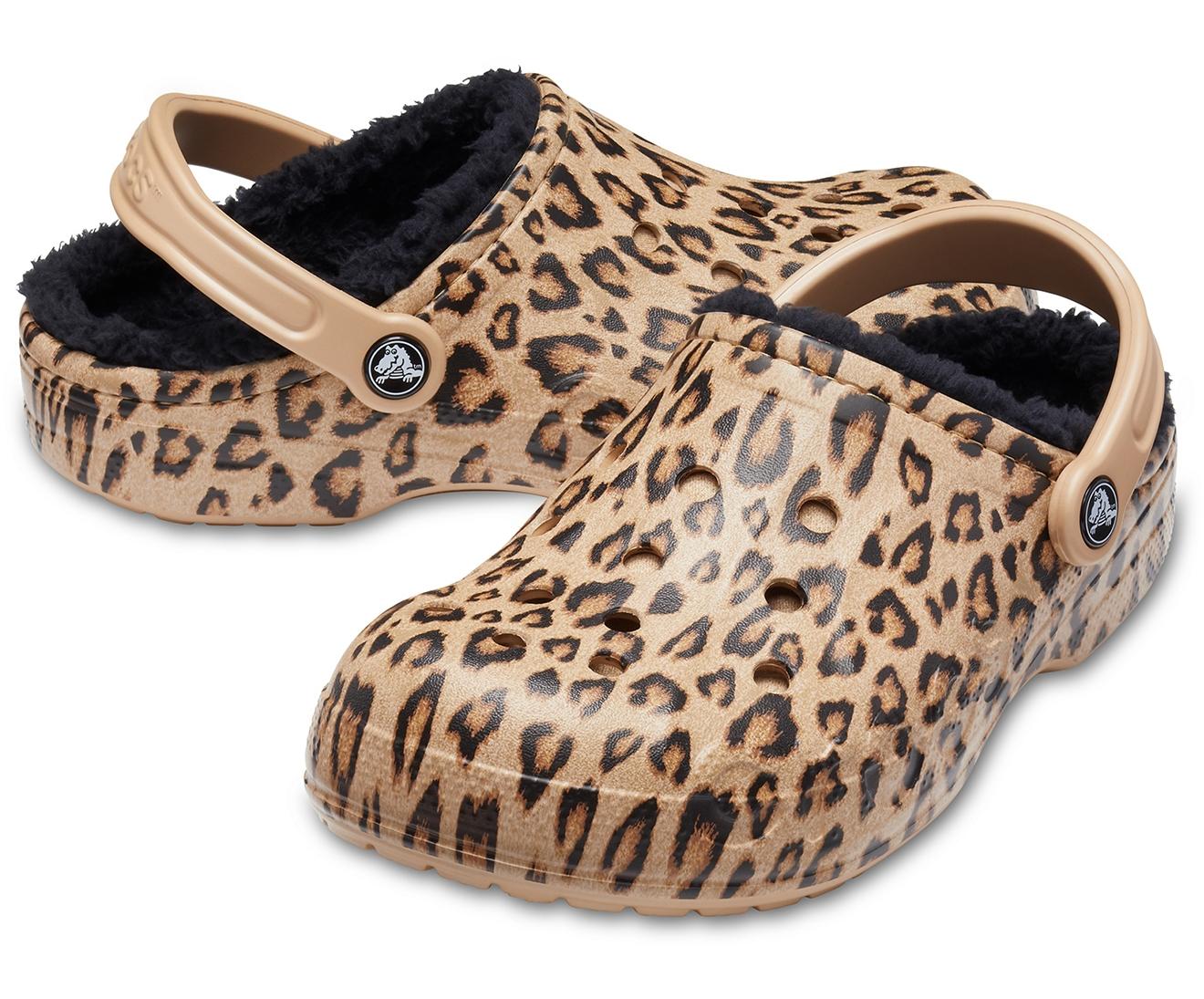 lined cheetah crocs
