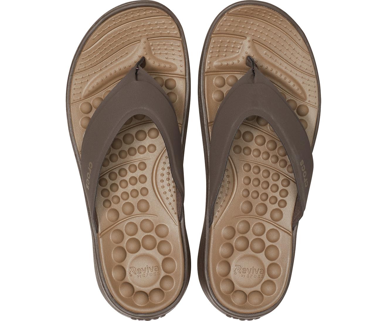 Crocsâ¢ Reviva Flip in Espresso/Espresso (Brown) for Men - Lyst