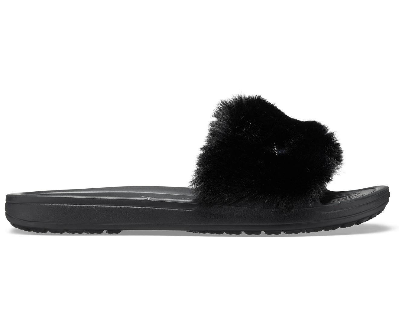 Crocs™ Sloane Luxe Slide in Black | Lyst