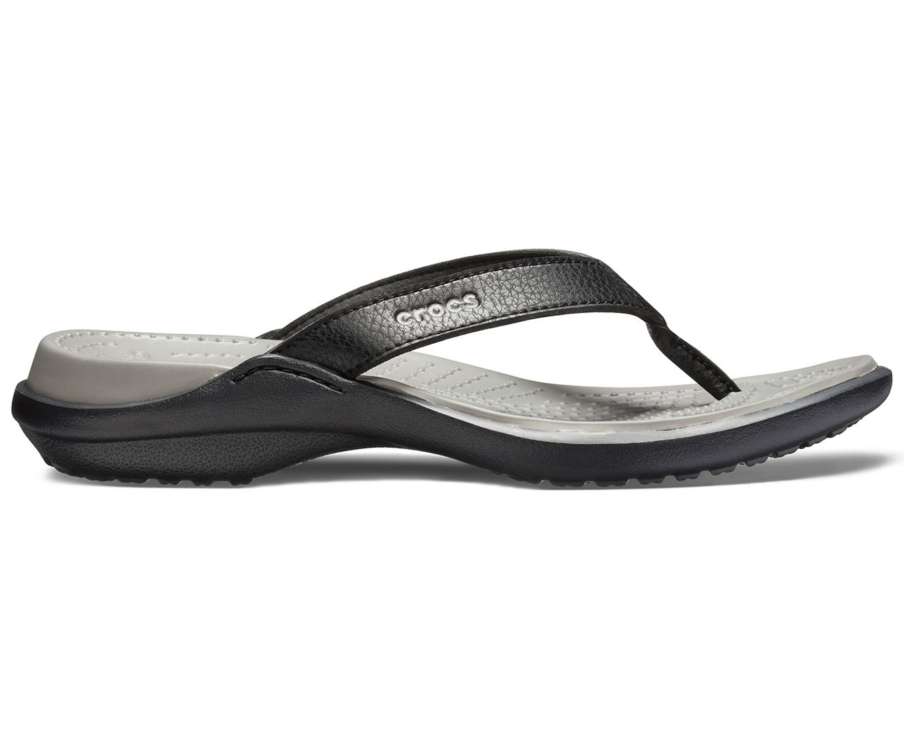 Crocs™ Capri Iv Flip in Black | Lyst