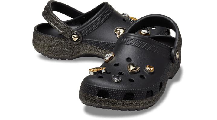 Crocs™ Classic Glitter Heart Clog in Black Lyst