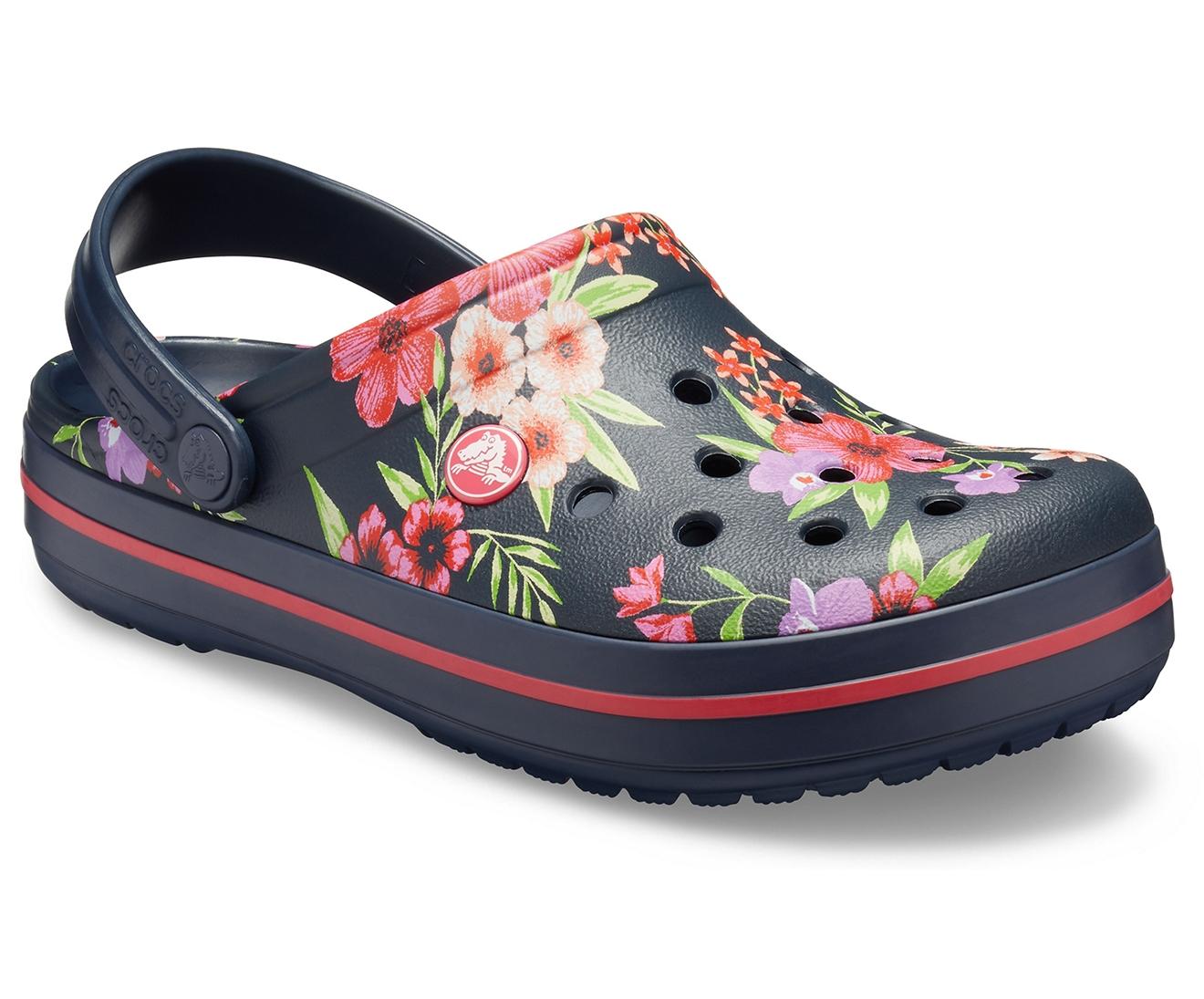 crocs tropical floral navy