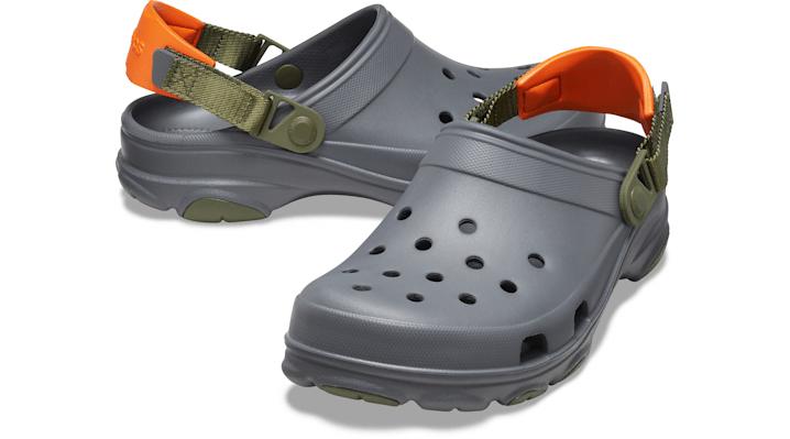 crocs baby sandals