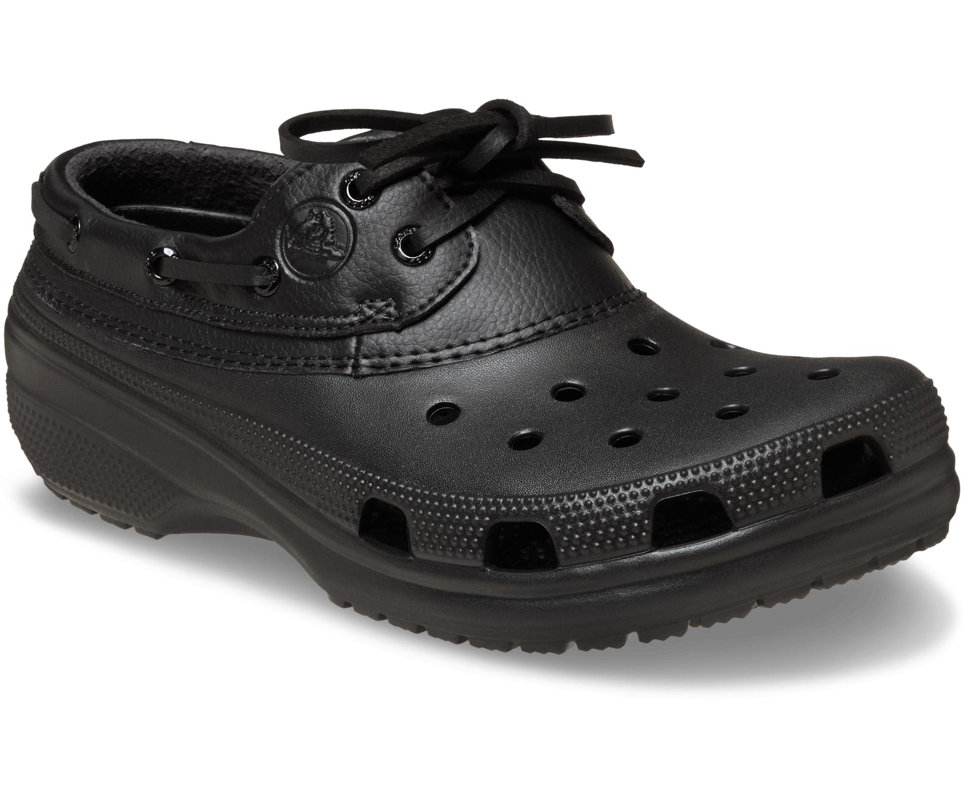 Crocs Classic Boat Shoe in Black | Lyst