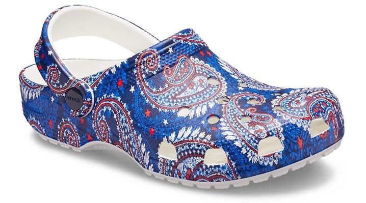 Crocs Classic Vera Bradley Paisley Clog in Blue Lyst