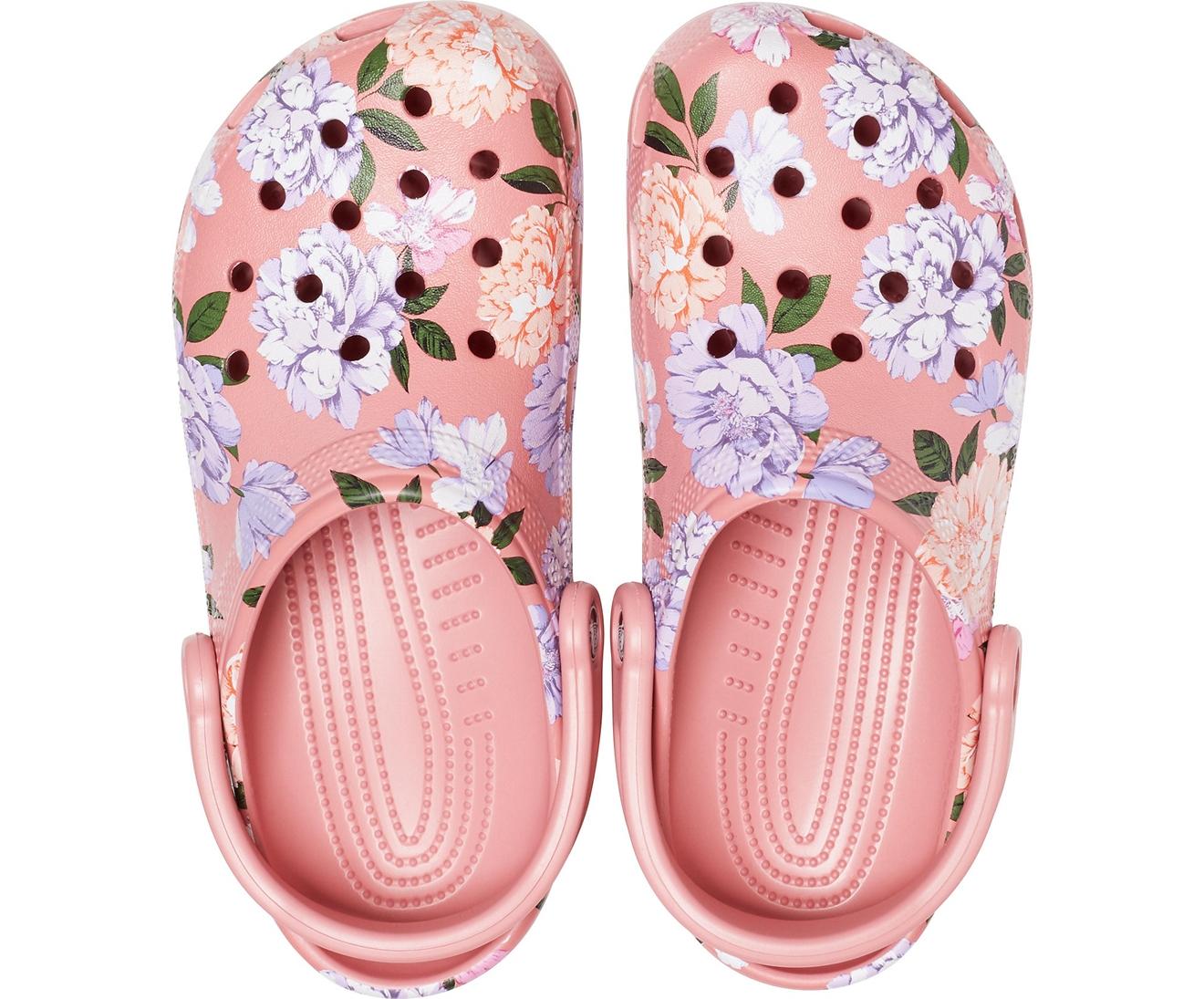 Crocs™ Blossom Classic Printed Floral Clog in Pink | Lyst