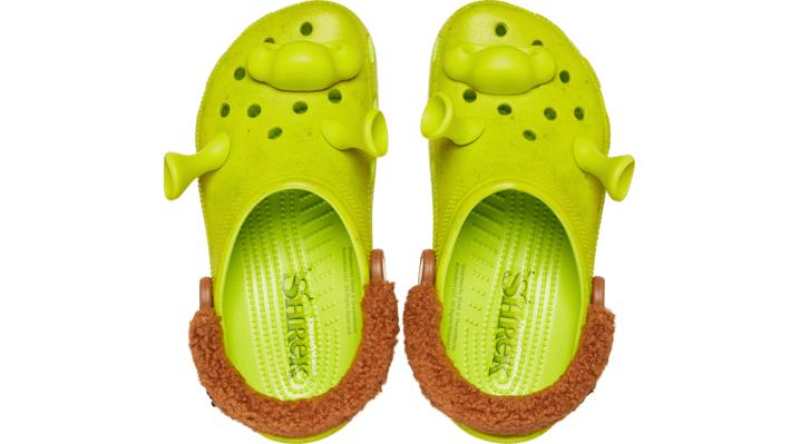 Crocs Unisex-Child Classic Shrek Clogs, Lime Punch, 4