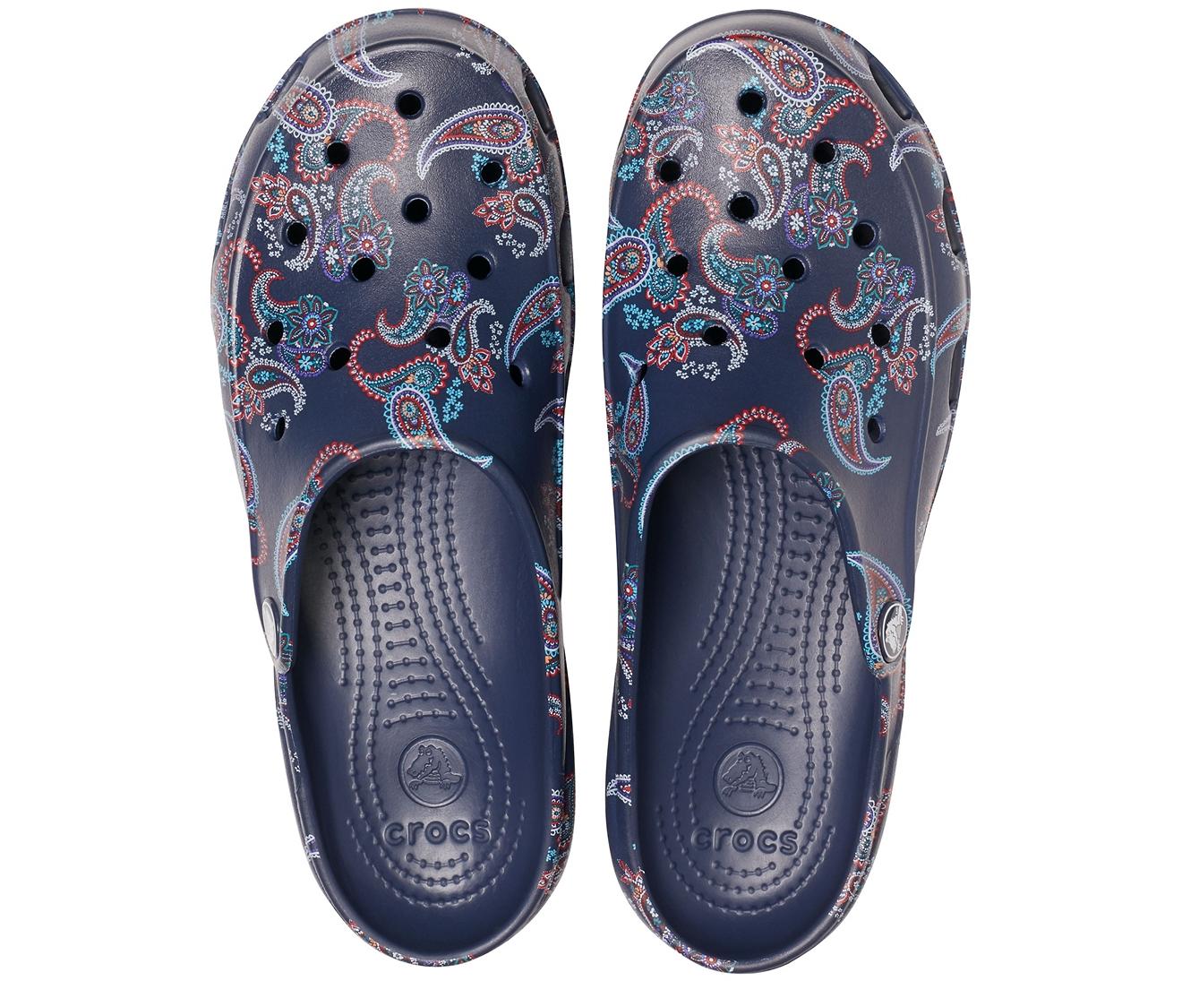 Crocs™ Freesail Florals Clog in Paisley Floral/Navy (Blue) Lyst