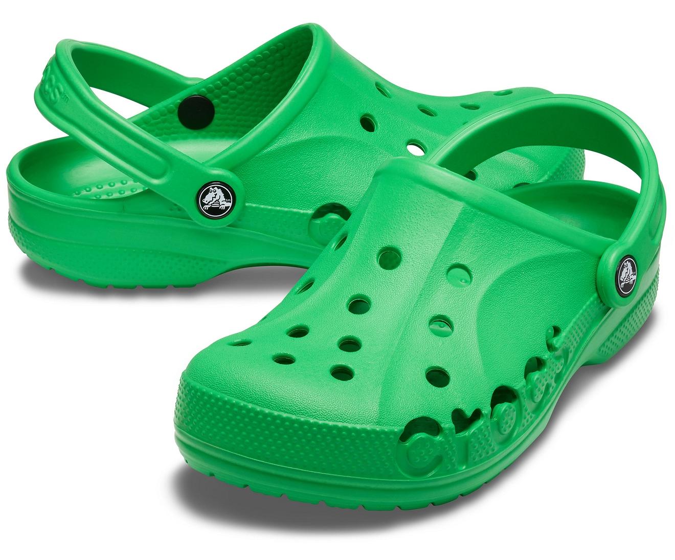 Кроксы сабо оригинал. Клоги Crocs baya. Зелёные кроксы Crocs. Сабо Crocs baya. Тапочки крокс зеленые.