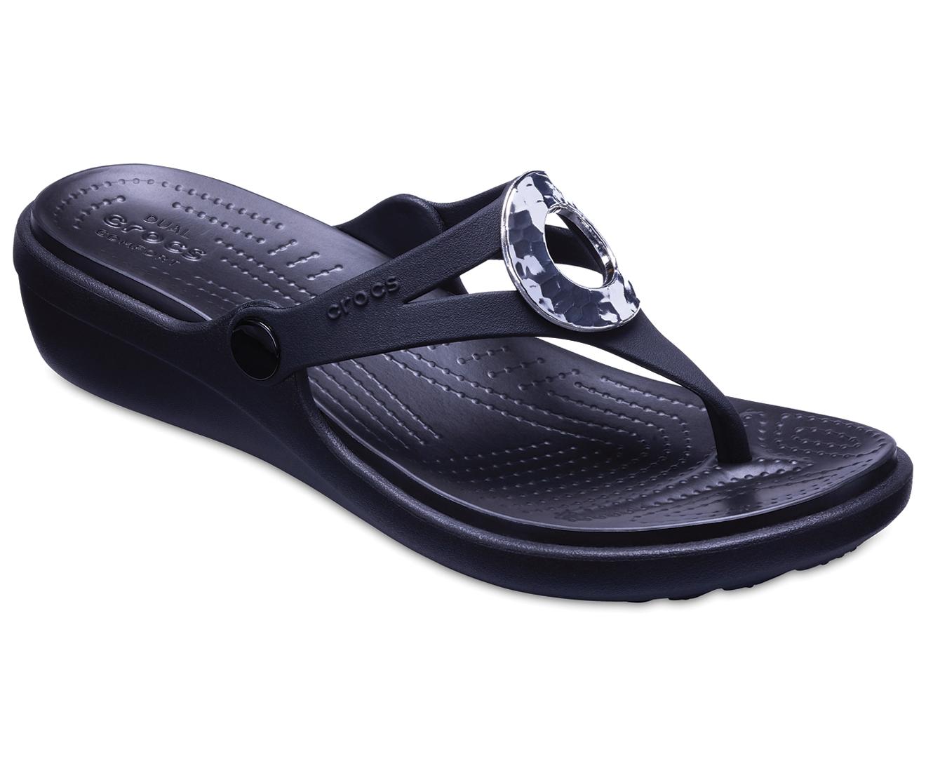 crocs sanrah black