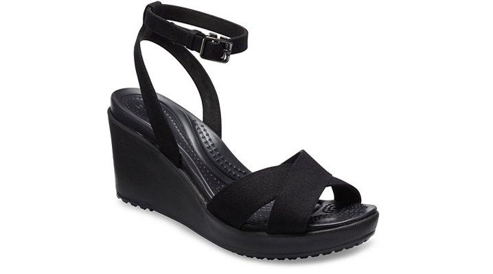 crocs leigh ii ankle strap wedge