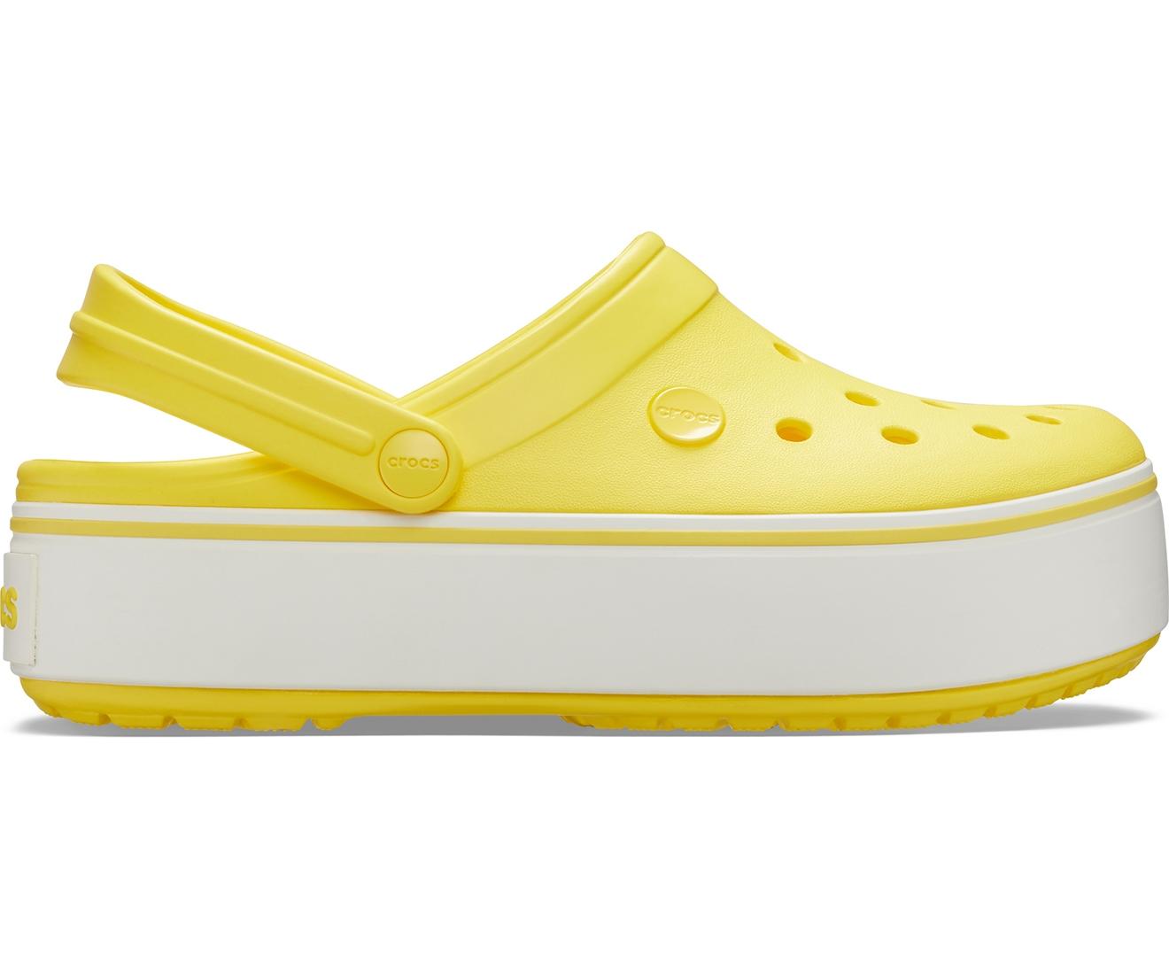 Кроксы на подошве. Crocs 205434. Крокс женские желтые. Сабо крокс женские на платформе. Желтые кроксы на платформе.