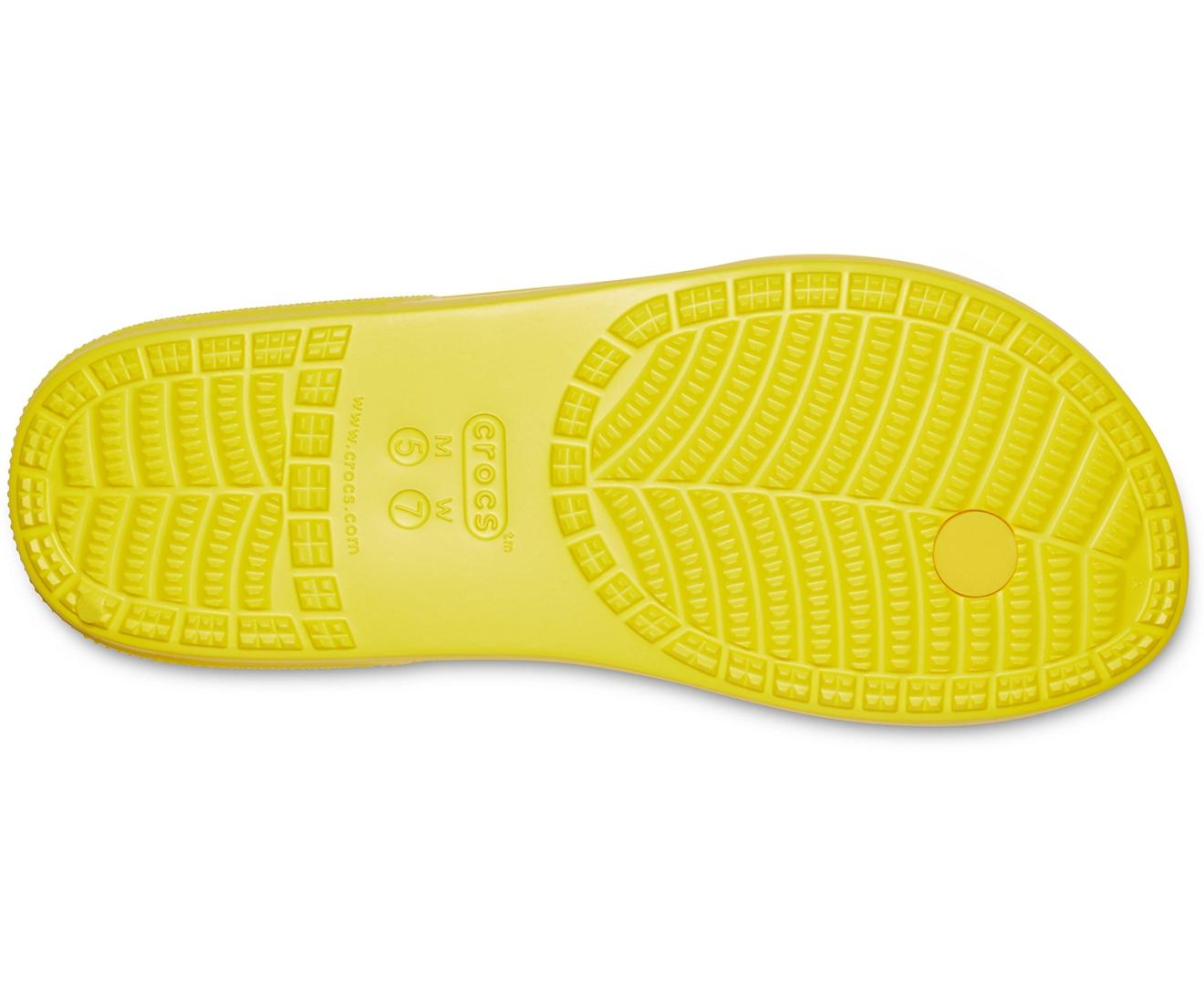 Crocs™ Lemon Classic Ii Flip in Yellow Lyst