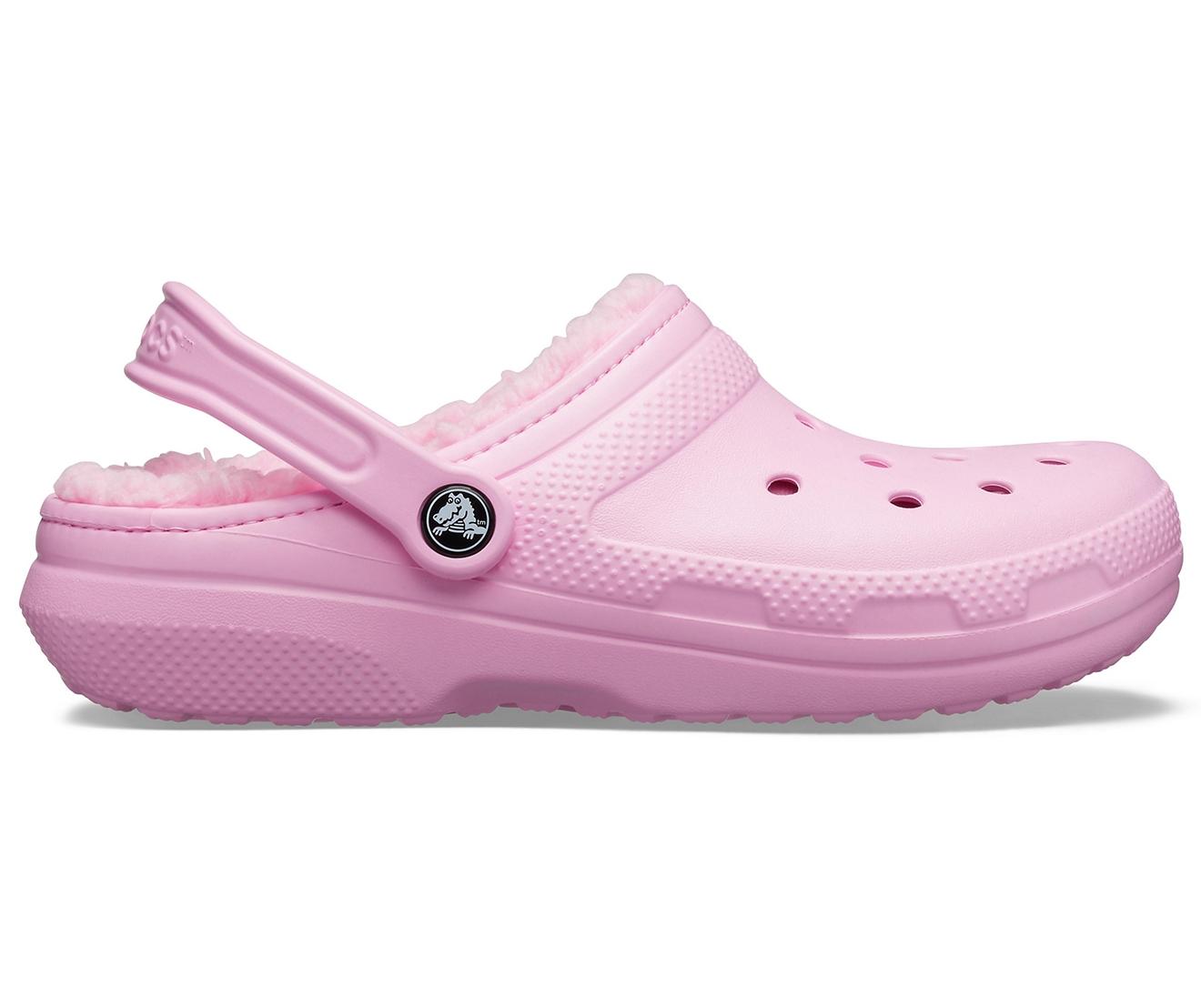 womens pink fuzzy crocs