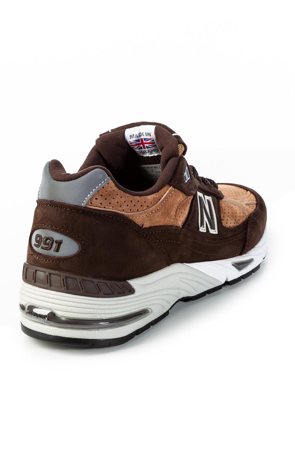 new balance m991 dbt
