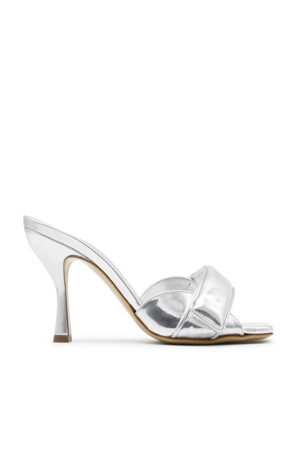 Gia Borghini Alodie Shoe in White | Lyst