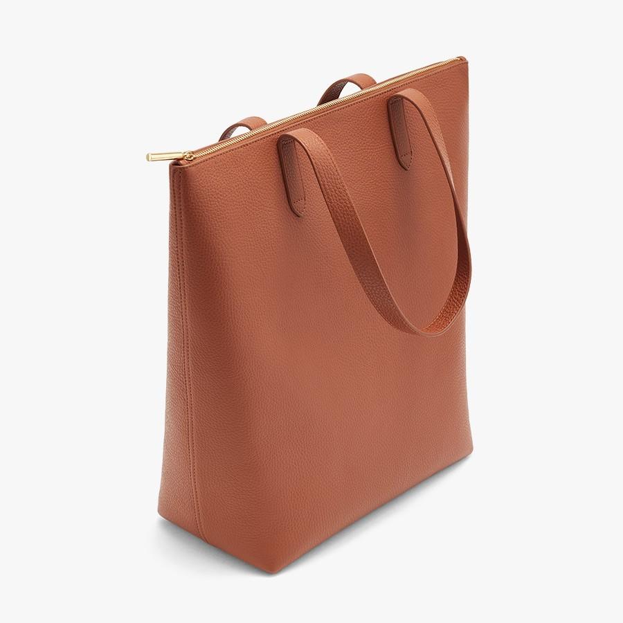 structured tote bag with zipper