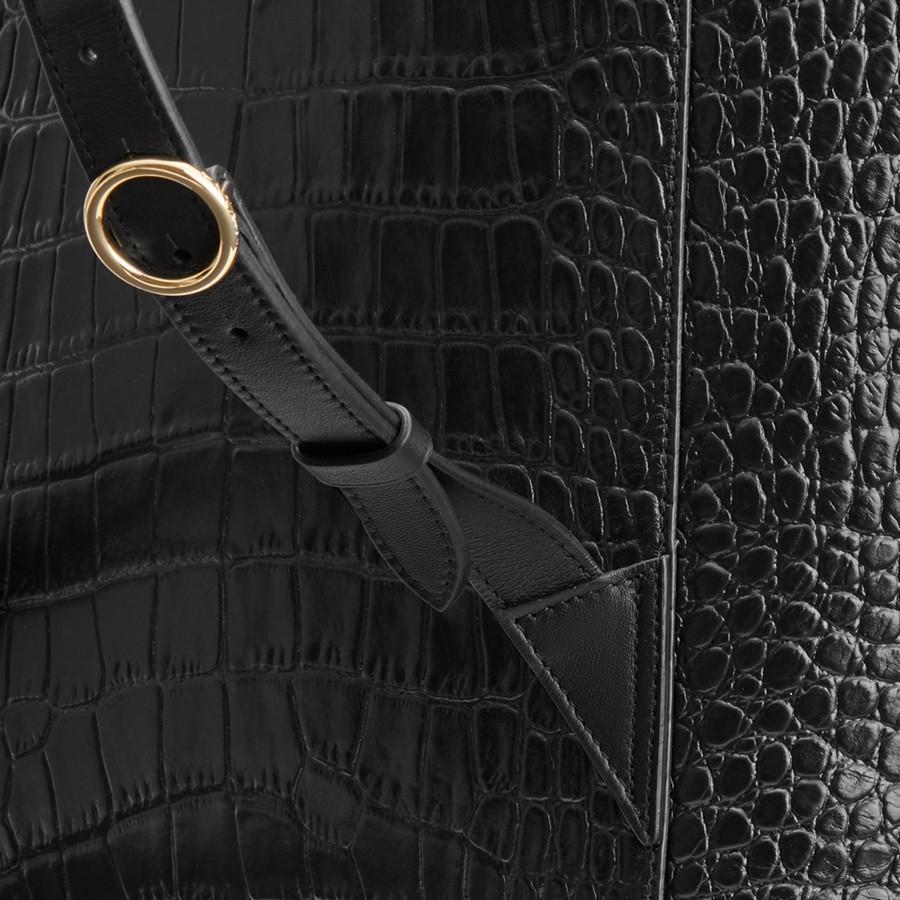 Cuyana Large Leather Backpack Review IUCN Water