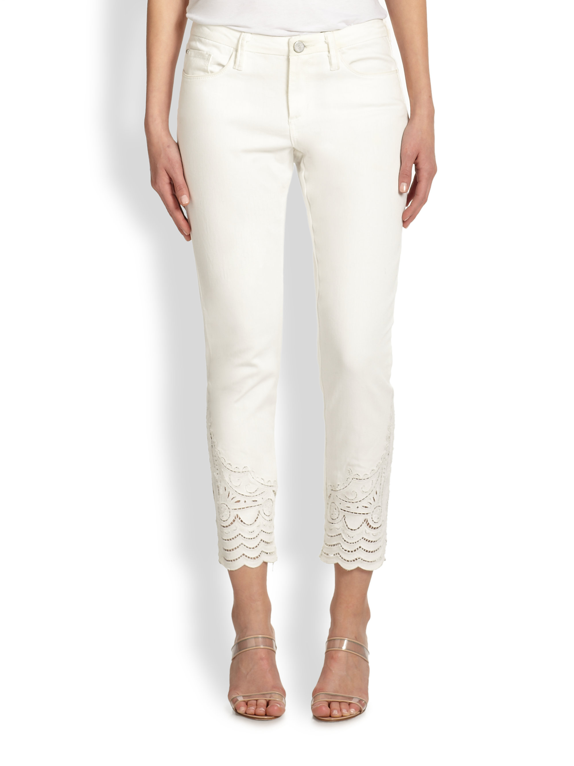 capri pants for pear shaped body