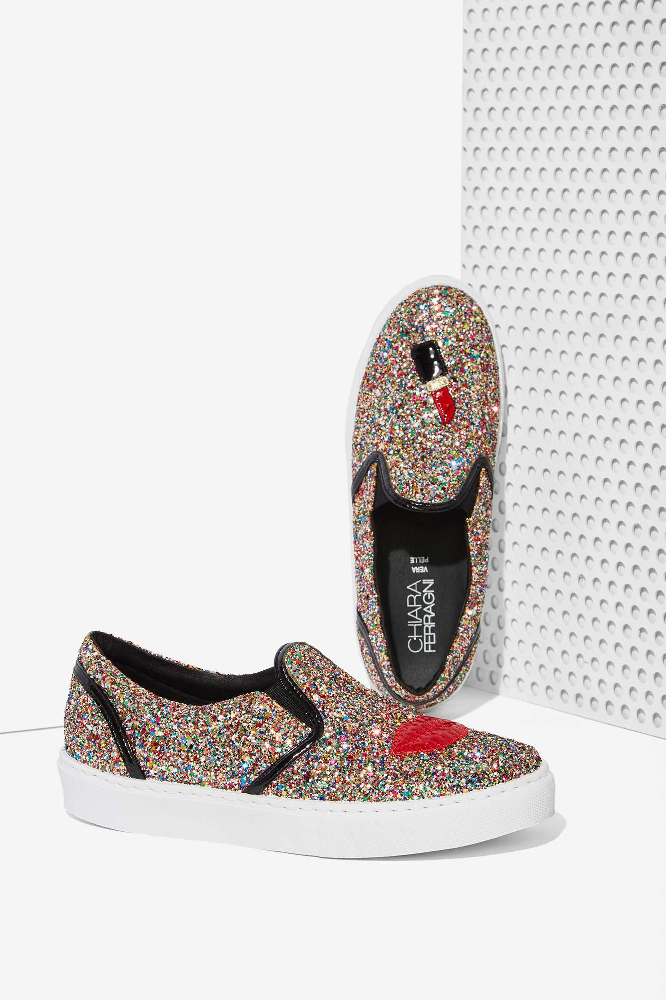 chiara ferragni glitter sneakers gal chiara ferragni glitter slip on sneaker lyst chiara ferragni glitter sneakers gal chiara ferragni glitter slip on sneaker lyst