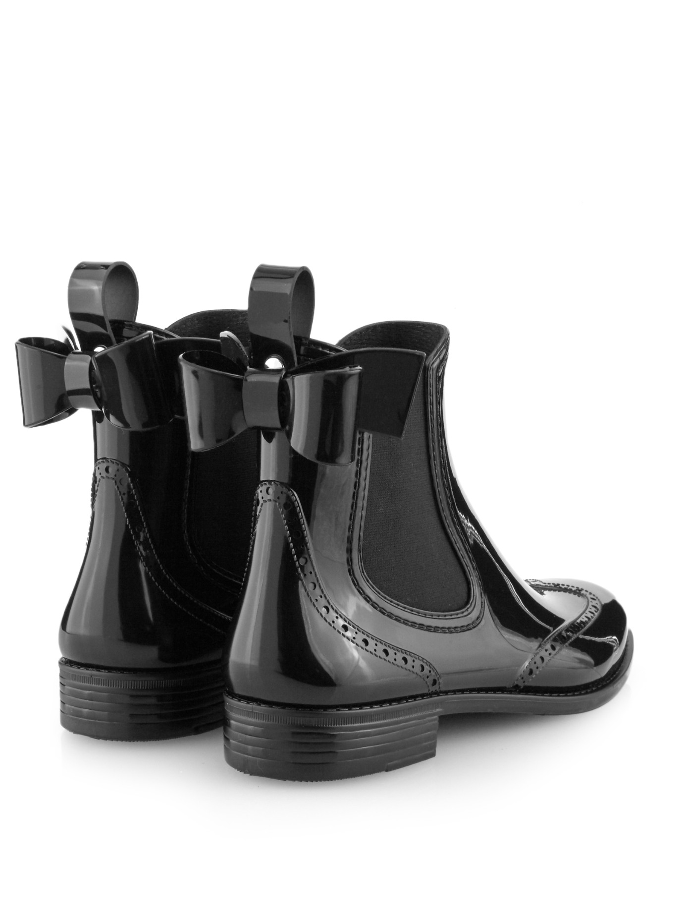 bow chelsea boots