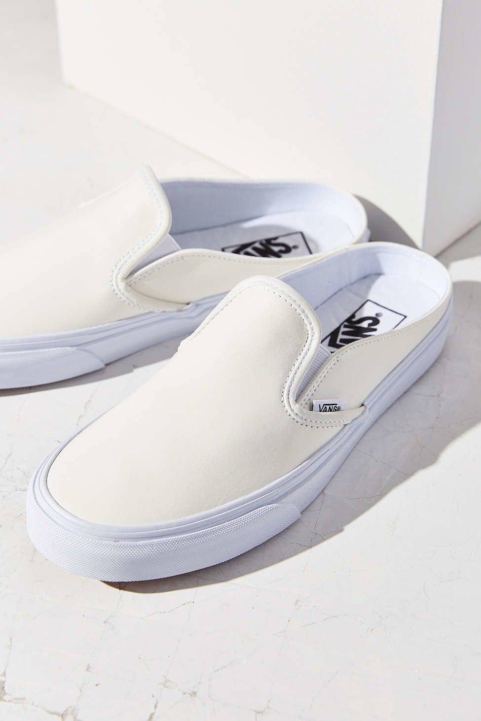 Classic Slip-on Mule Sneaker in White 