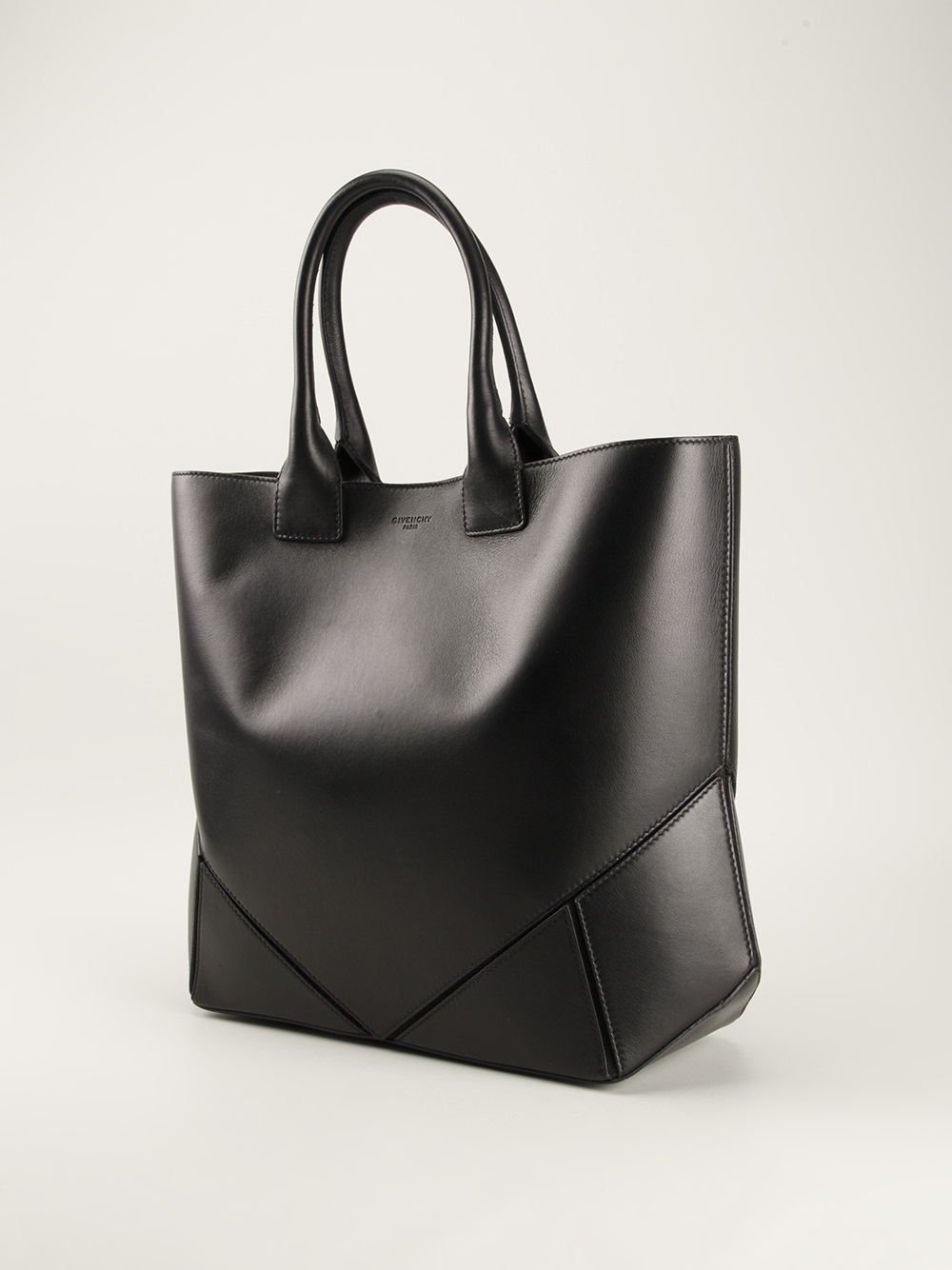 Givenchy Easy Tote in Black Lyst