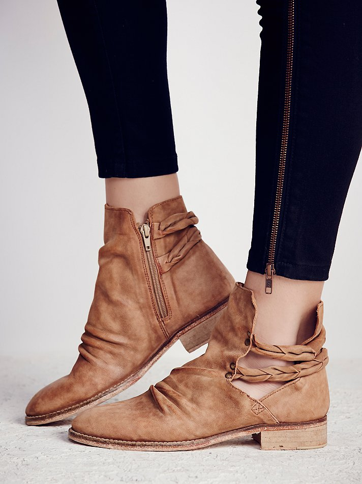 Free People Landslide Ankle Boot in Natural | Lyst