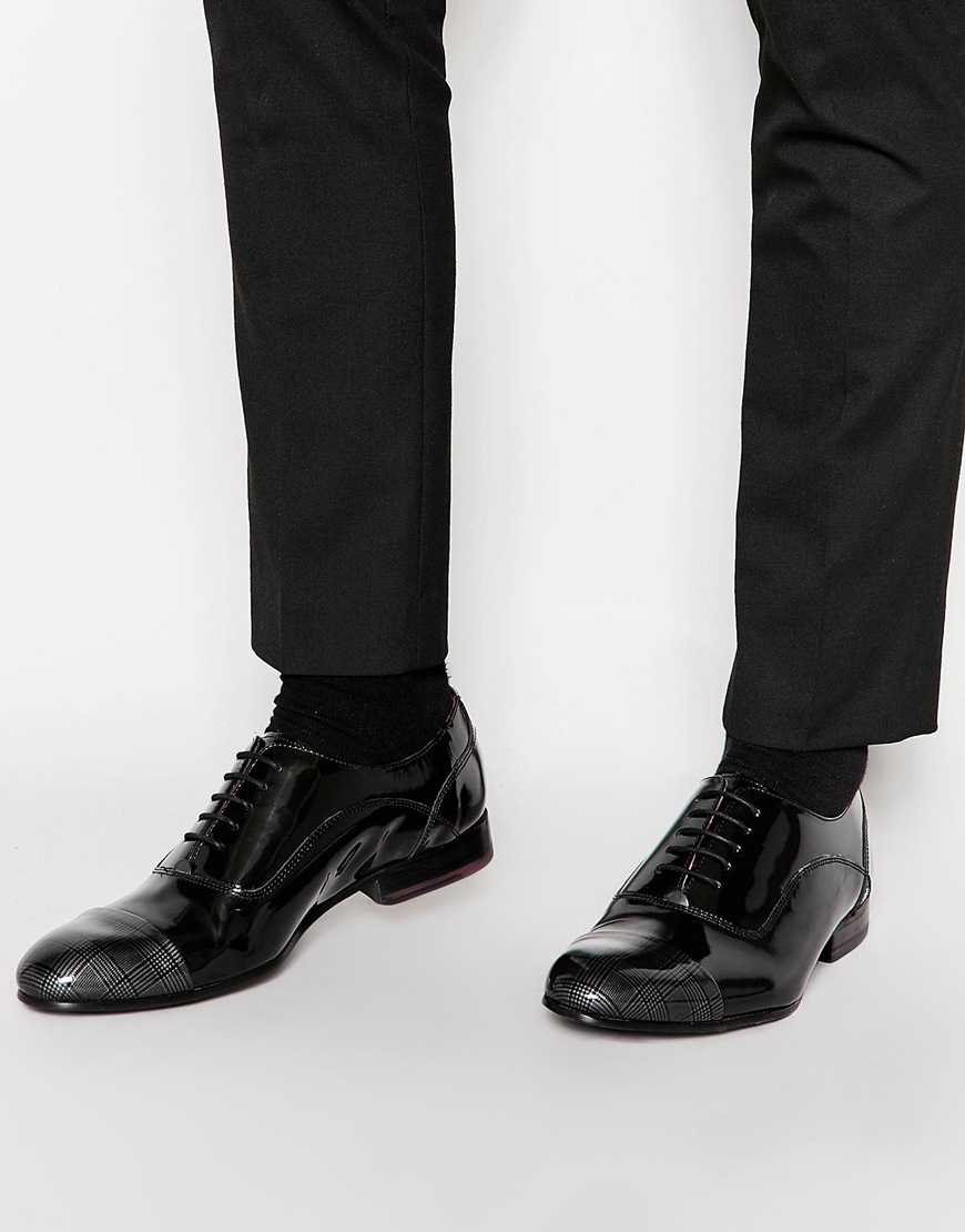 Oxford shoe with patent toe cap Clearance