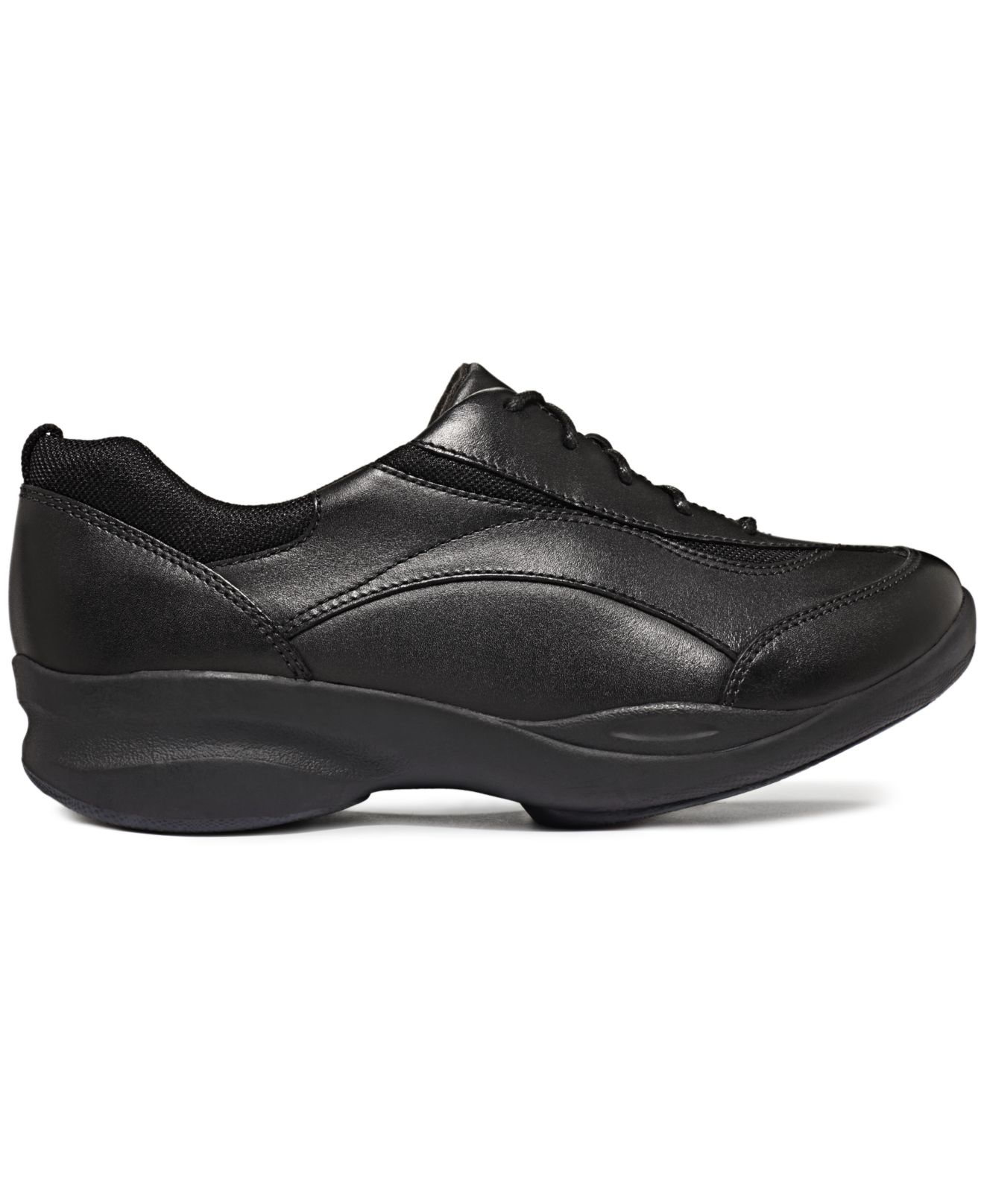 Motion Rock Walking Shoes in Black 