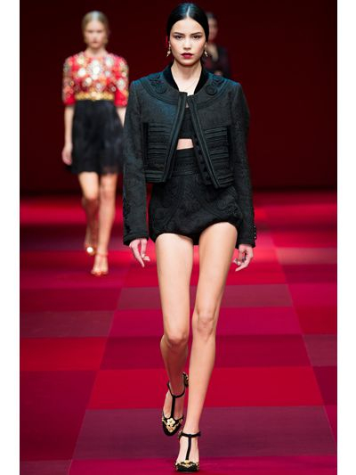 dolce and gabbana t strap heels