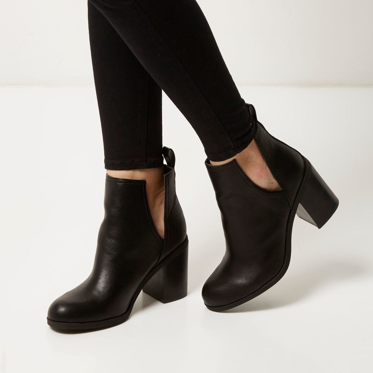 black ankle boots without heel