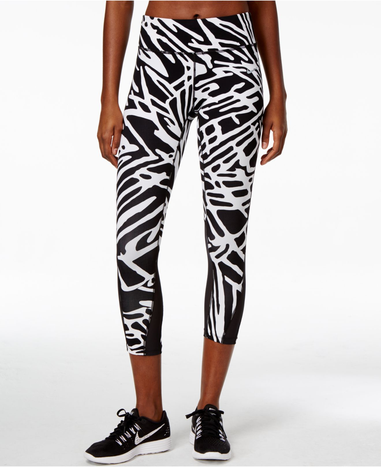 nike epic lux cropped leggings