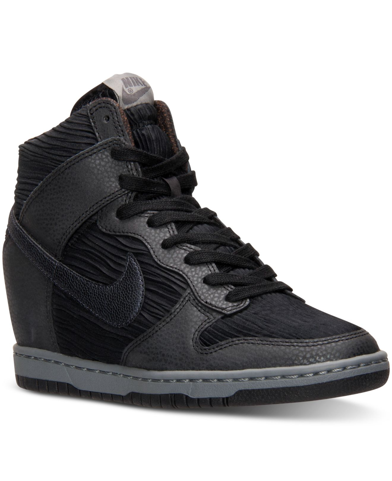 buy nike dunks online
