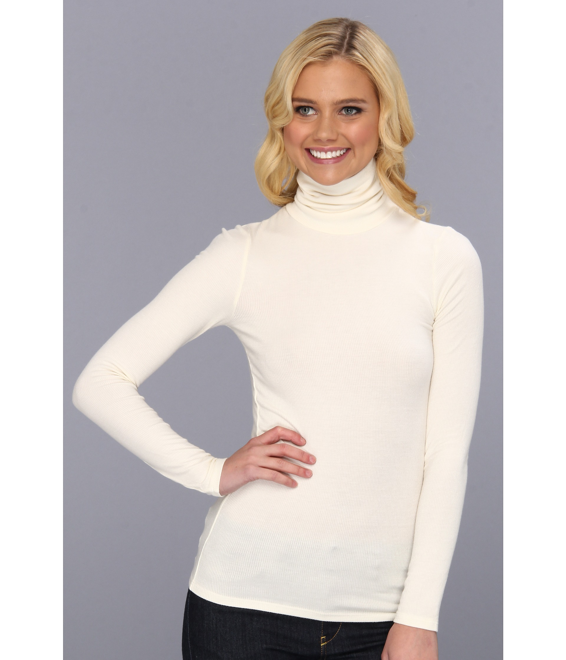 three dots turtleneck
