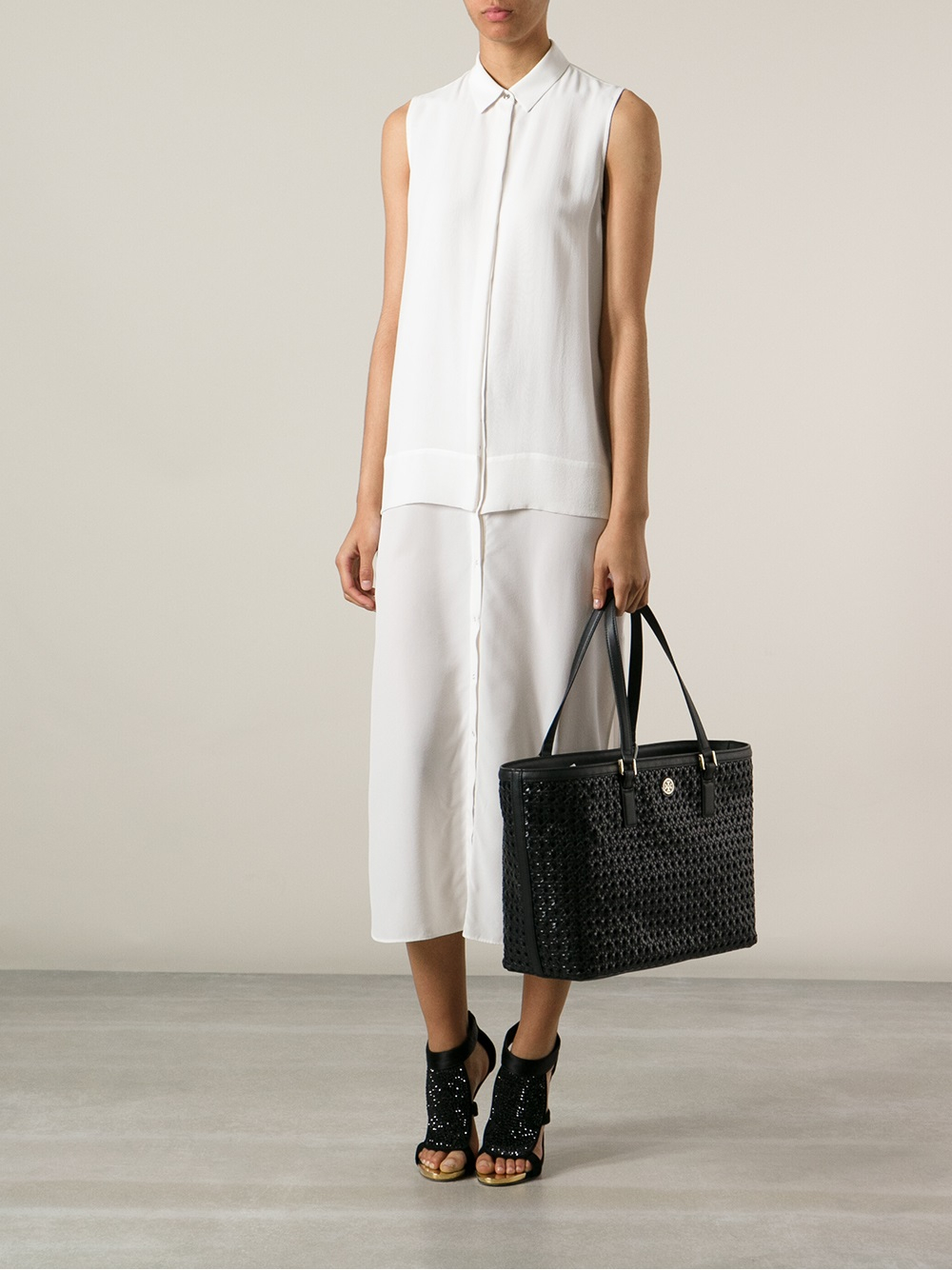 Tory Burch Woven Tote in Black