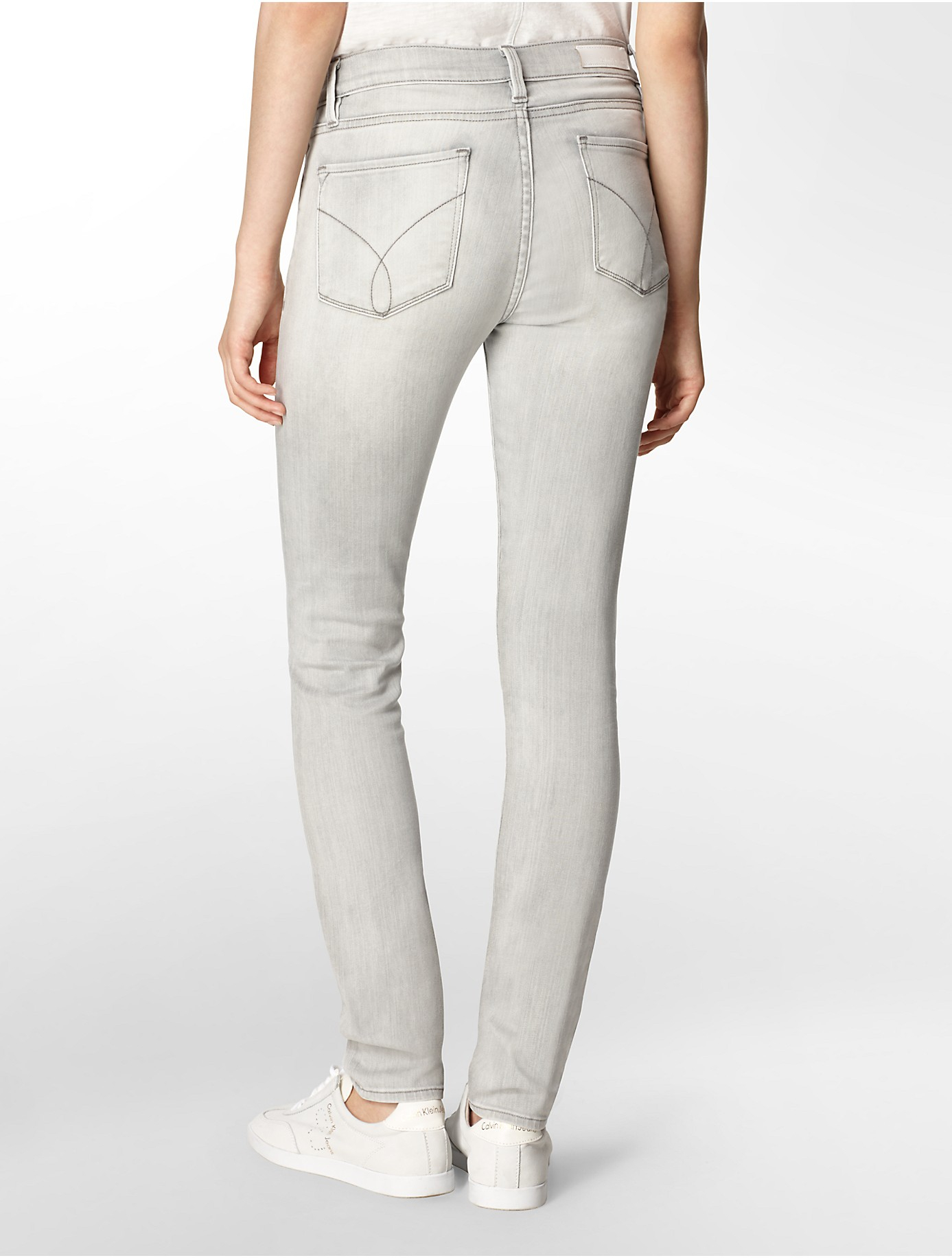 Calvin Klein Jeans Ultimate Skinny Light Grey Wash Jeans in Gray | Lyst