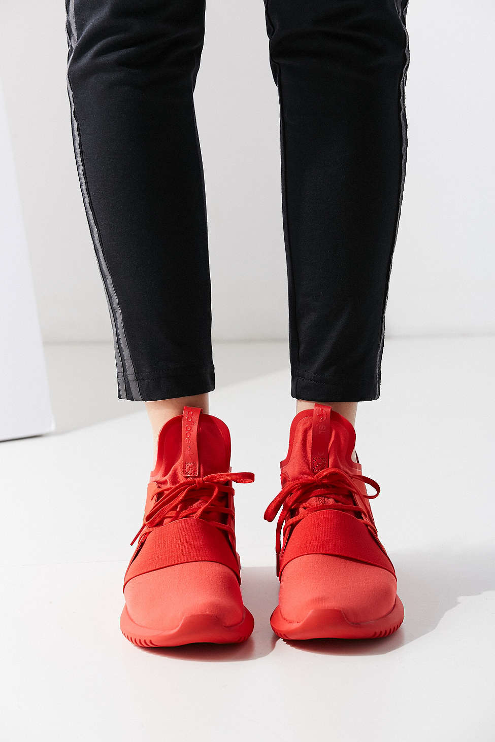 adidas women's red sneakers