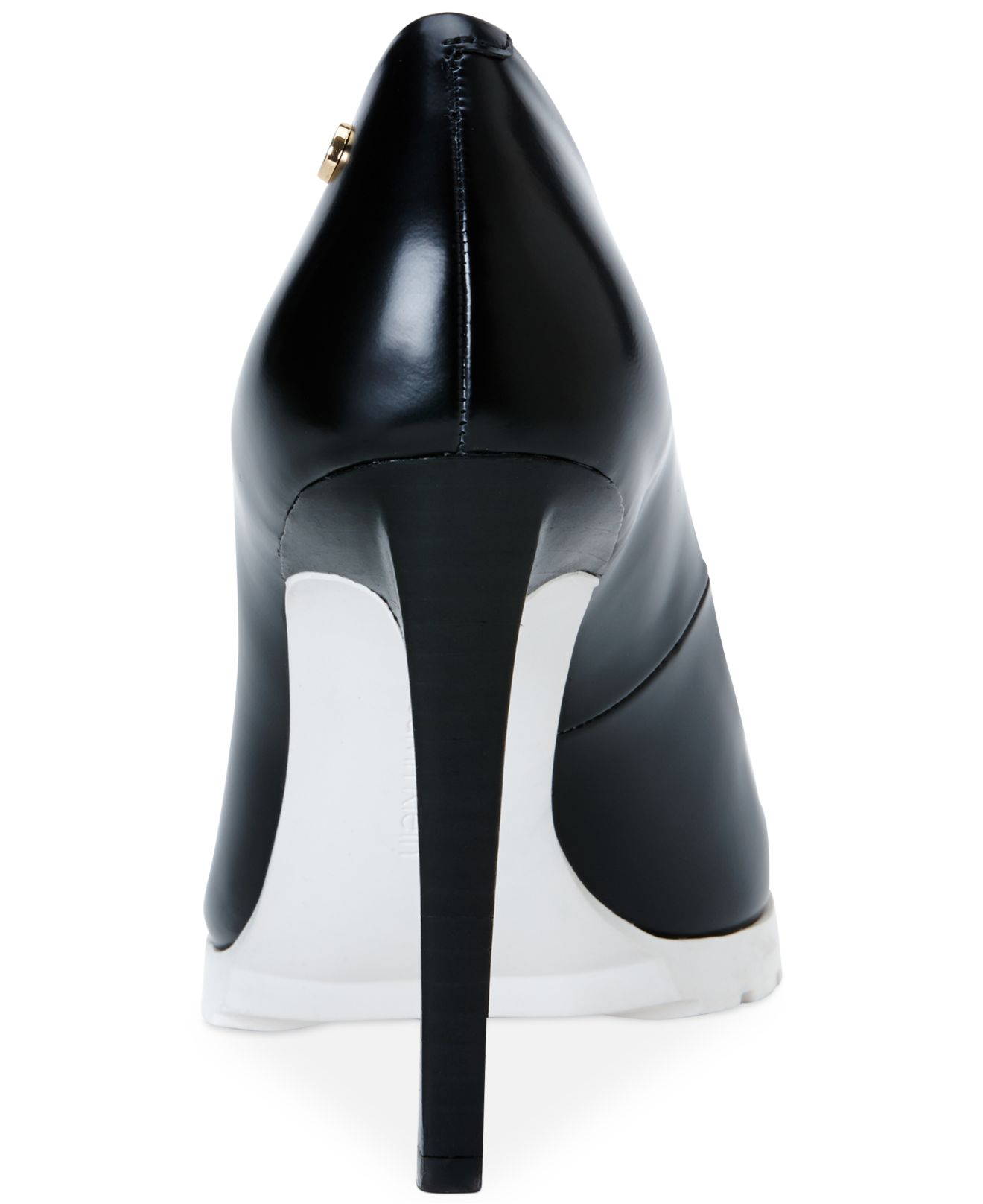 calvin klein brigitte pumps