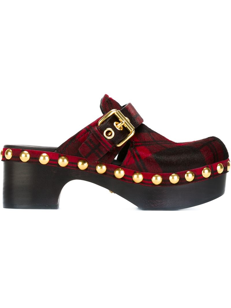 plaid clogs