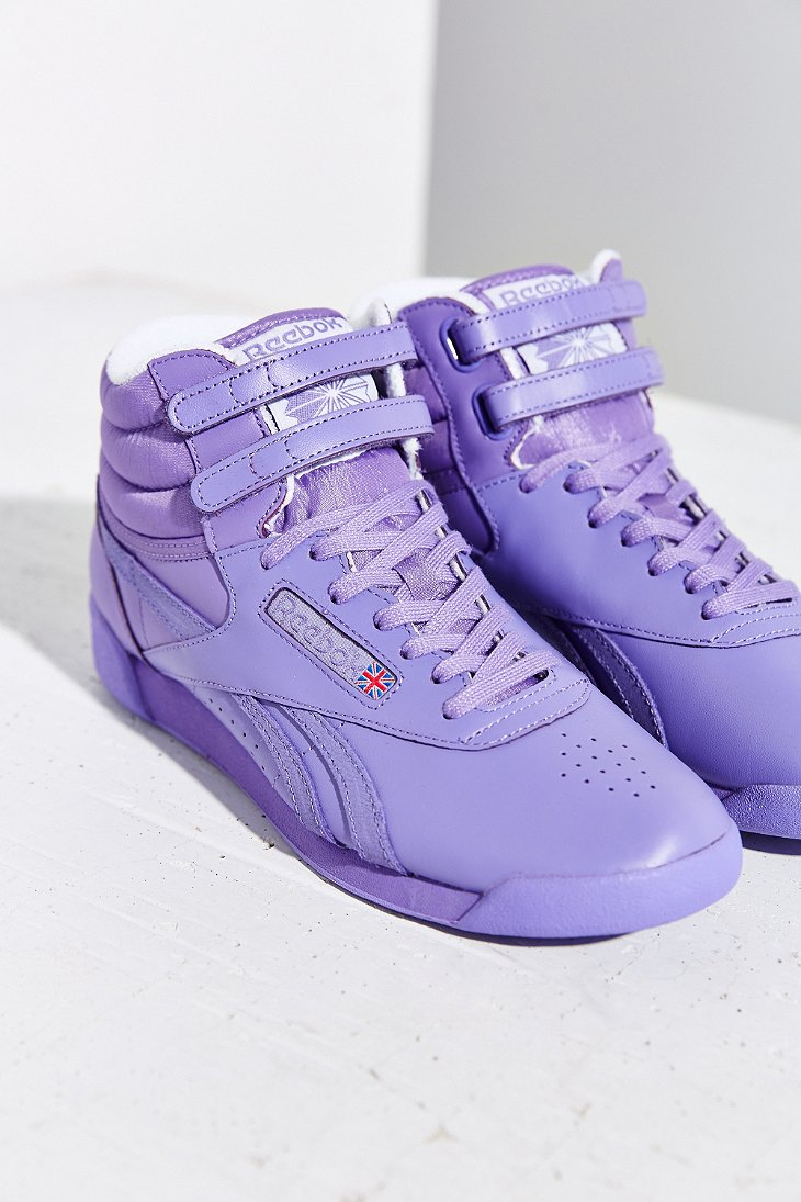 boleto Ahuyentar Abundancia Reebok Freestyle Hi Spirit Sneaker in Purple | Lyst