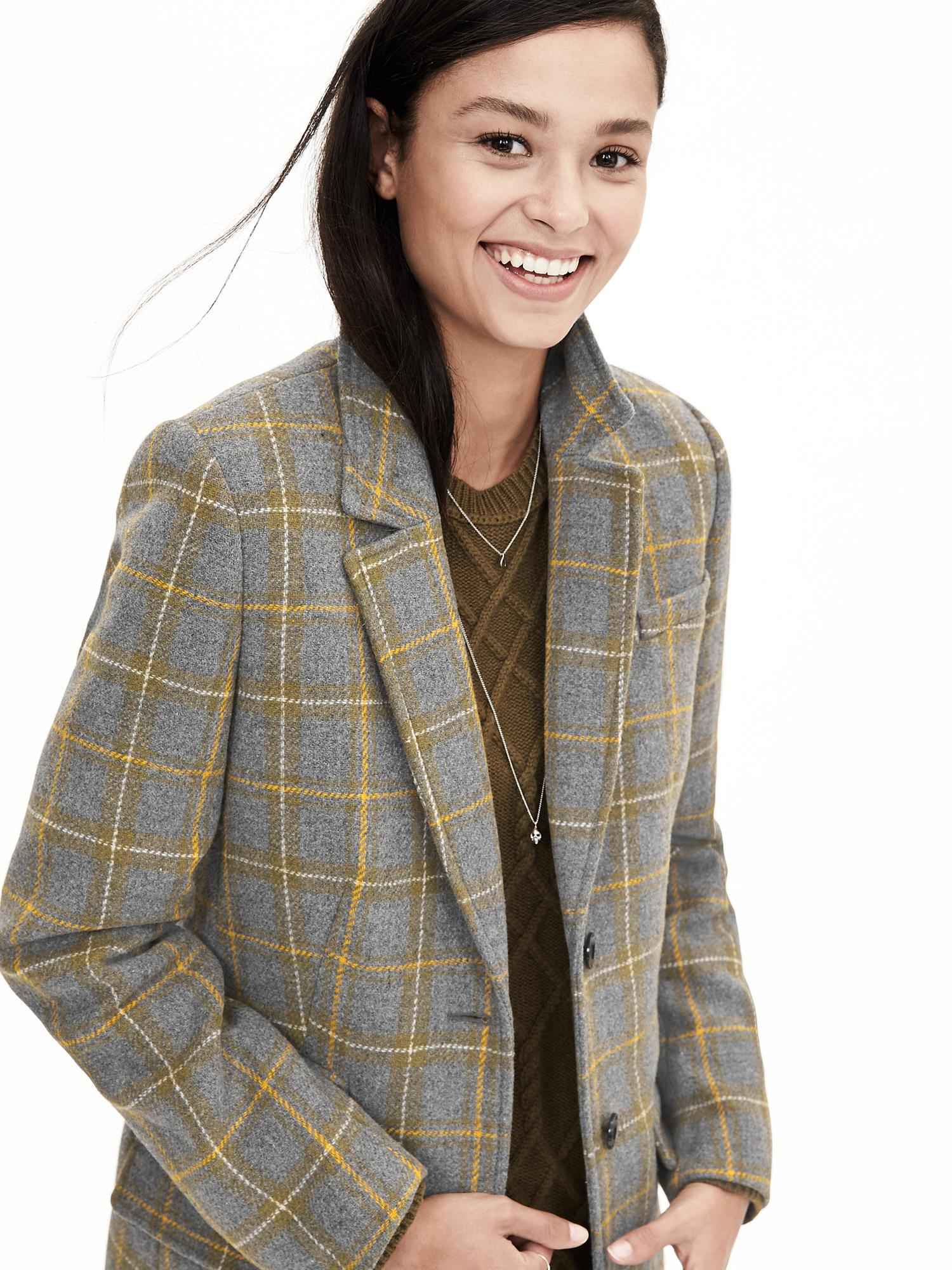Banana Republic Wool Plaid Threebutton Tailored Coat in Heather Gray