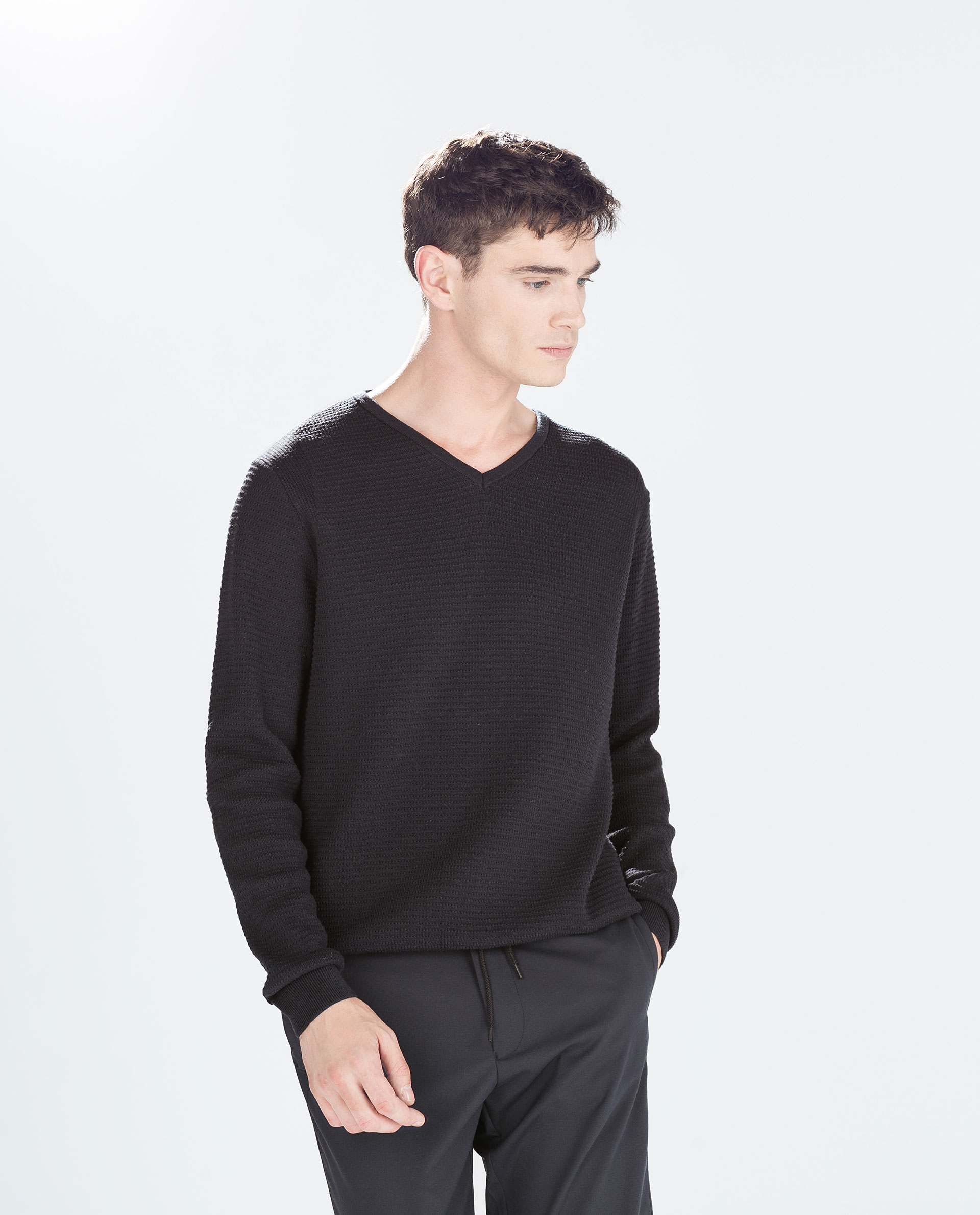 Online wear mens sweaters with leather elbow patches