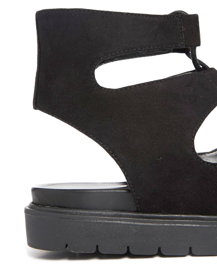 kg by kurt geiger chunky trainer in black